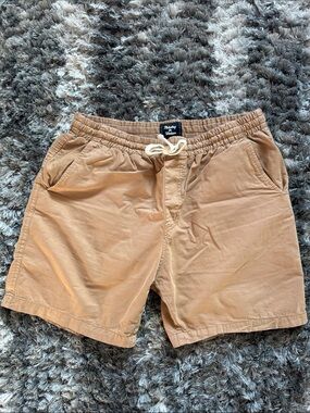 100% cotton Relaxed Fit Tan Cargo Shorts with Drawstring Waist